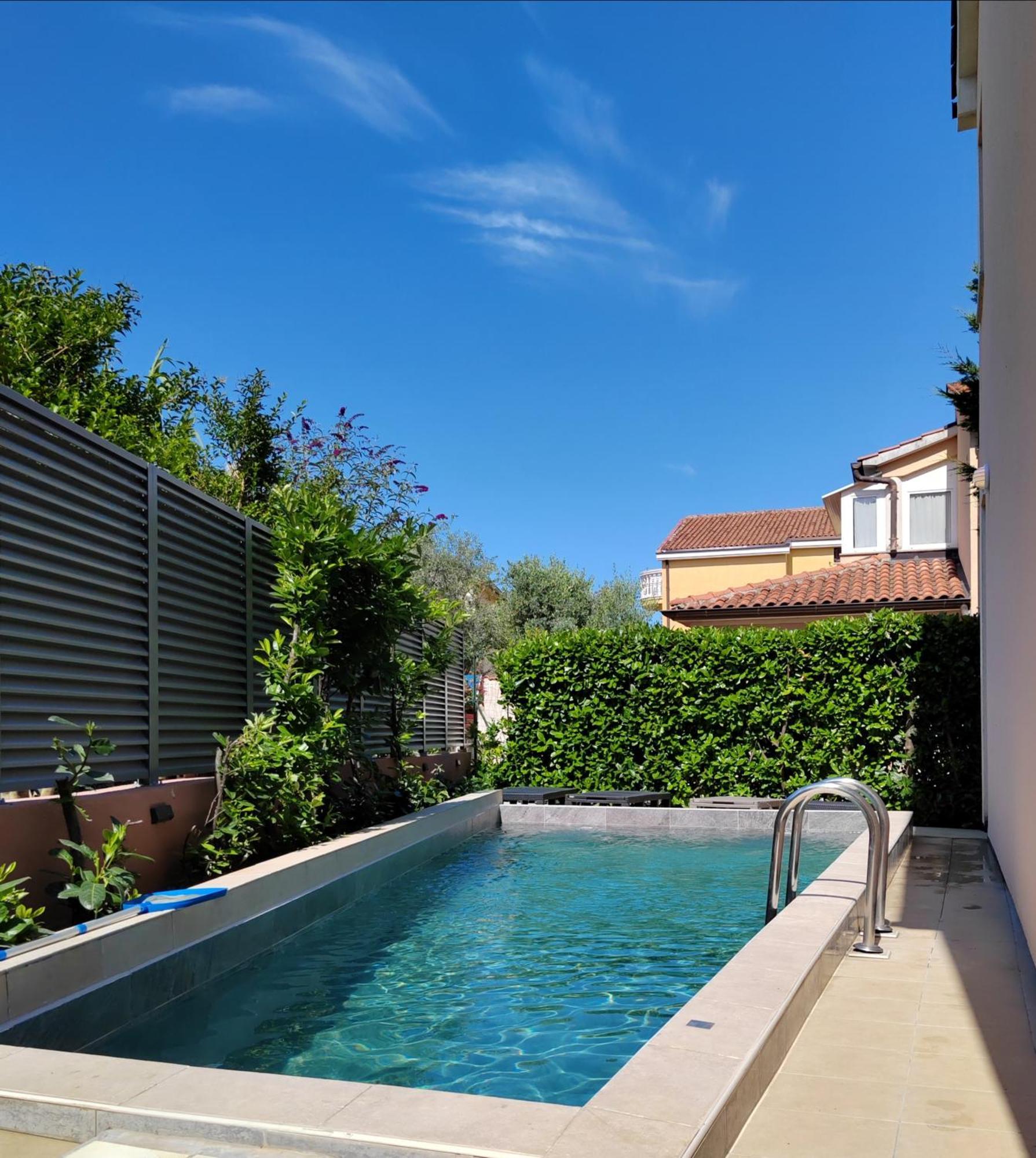 Villa Magdalena Pola Esterno foto